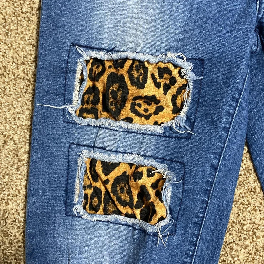 Leopard print patch jeans - Picture 3 of 5